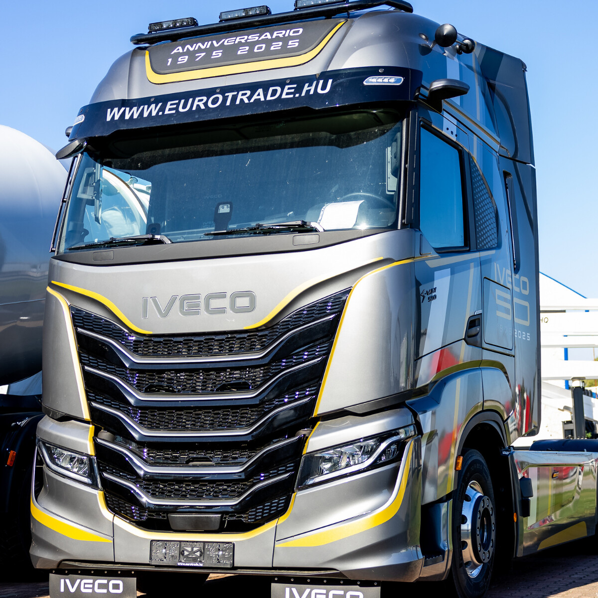 eurotrade-iveco-s-way-1200x1200